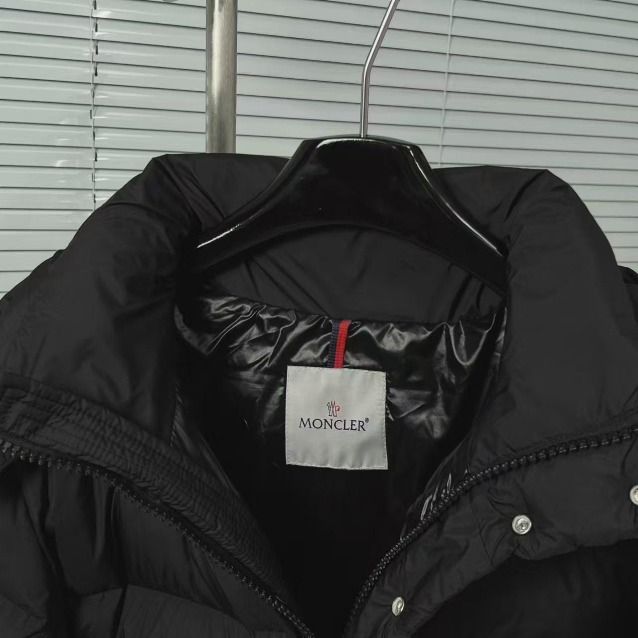 MCL | Puffer nero di lusso